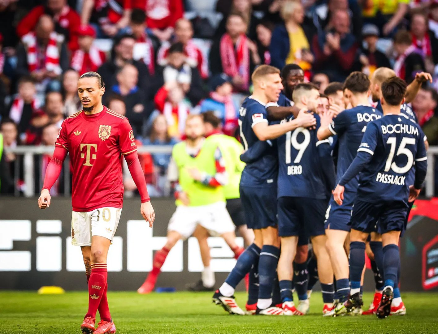 爱游戏网页版登录入口-包含拜仁慕尼黑主场战胜对手，继续领跑德甲积分榜的词条