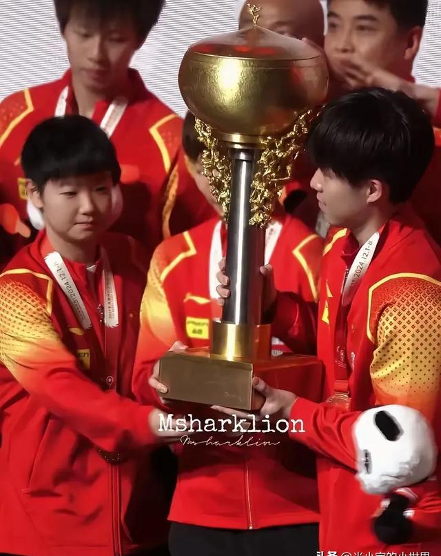 爱游戏登录-激情四射！体育界的豪门队伍再度争夺冠军