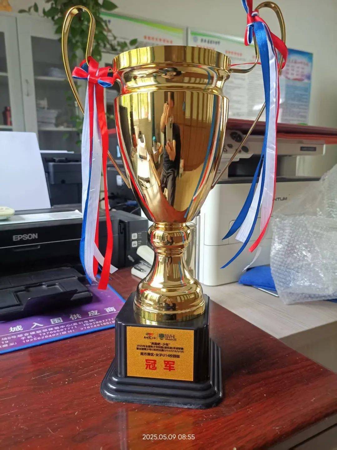 激情四射!体育界的豪门队伍再度争夺冠军 激情四射!体育界的豪门队伍再度争夺冠军