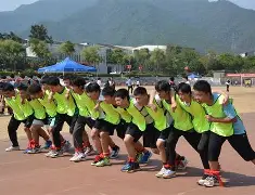 爱游戏官方入口-队员齐心协力，中国队迈向胜利的简单介绍