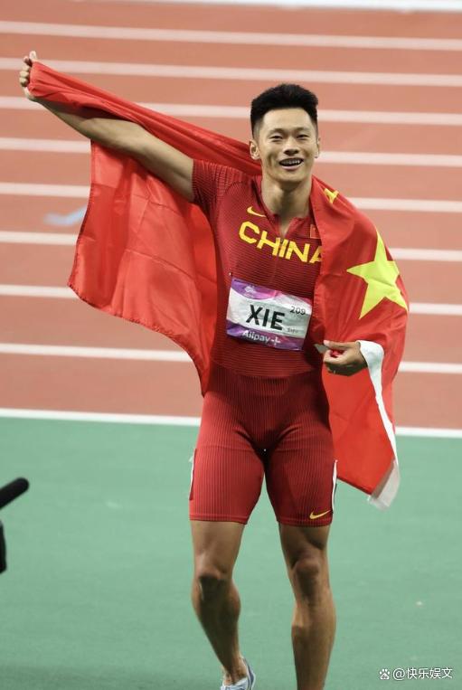 包含和平号选手攻无不克,夺得飞人项目金牌的词条 包含和平号选手攻无不克,夺得飞人项目金牌的词条