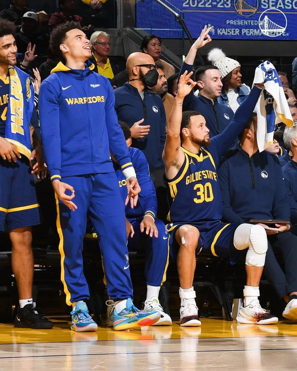 爱游戏网页版-意大利足球巨星闪耀赛场，球队实力对比的简单介绍