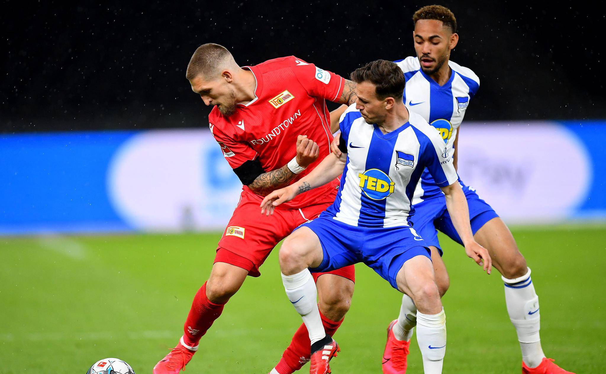 包含斯图加特主场大胜柏林赫塔回到胜利轨道的词条 包含斯图加特主场大胜柏林赫塔回到胜利轨道的词条