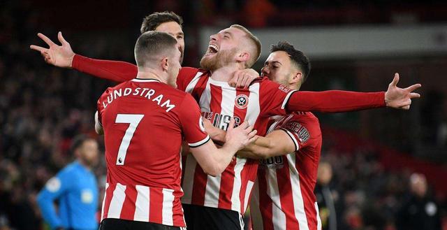 爱游戏中国官网-谢菲联客场龙门得分，将主场带回三分的简单介绍