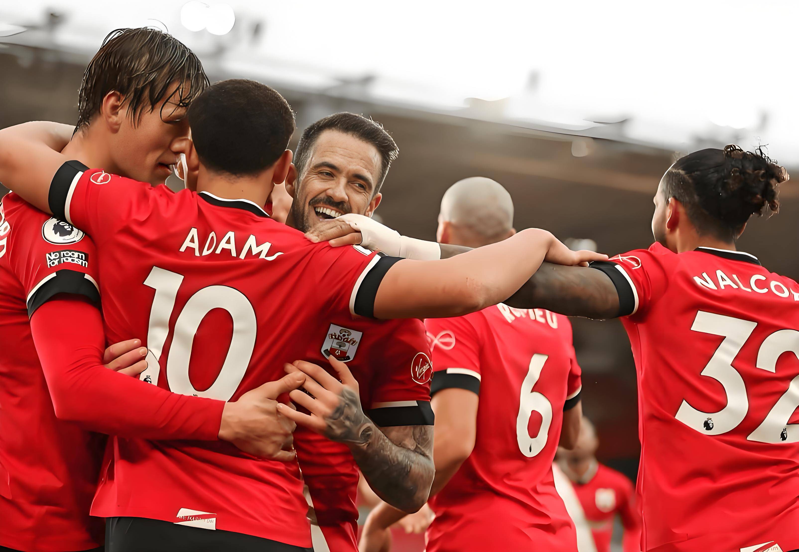 爱游戏官网-包含瓦伦西亚在激战中战胜对手，实现三连胜的壮举的词条