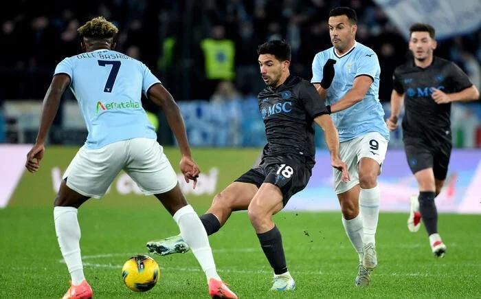 拉齐奥客场击败那不勒斯,助力保级之路的简单介绍 拉齐奥客场击败那不勒斯,助力保级之路的简单介绍