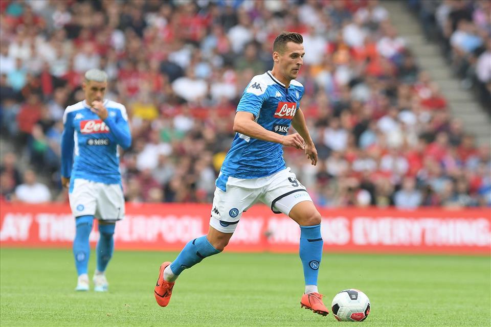 波兰获胜北马其顿,锁定欧锦赛八强席位 波兰获胜北马其顿,锁定欧锦赛八强席位