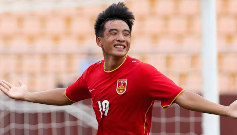 爱游戏官方入口-包含新秀选手获冠军殊荣，崭露头角的词条