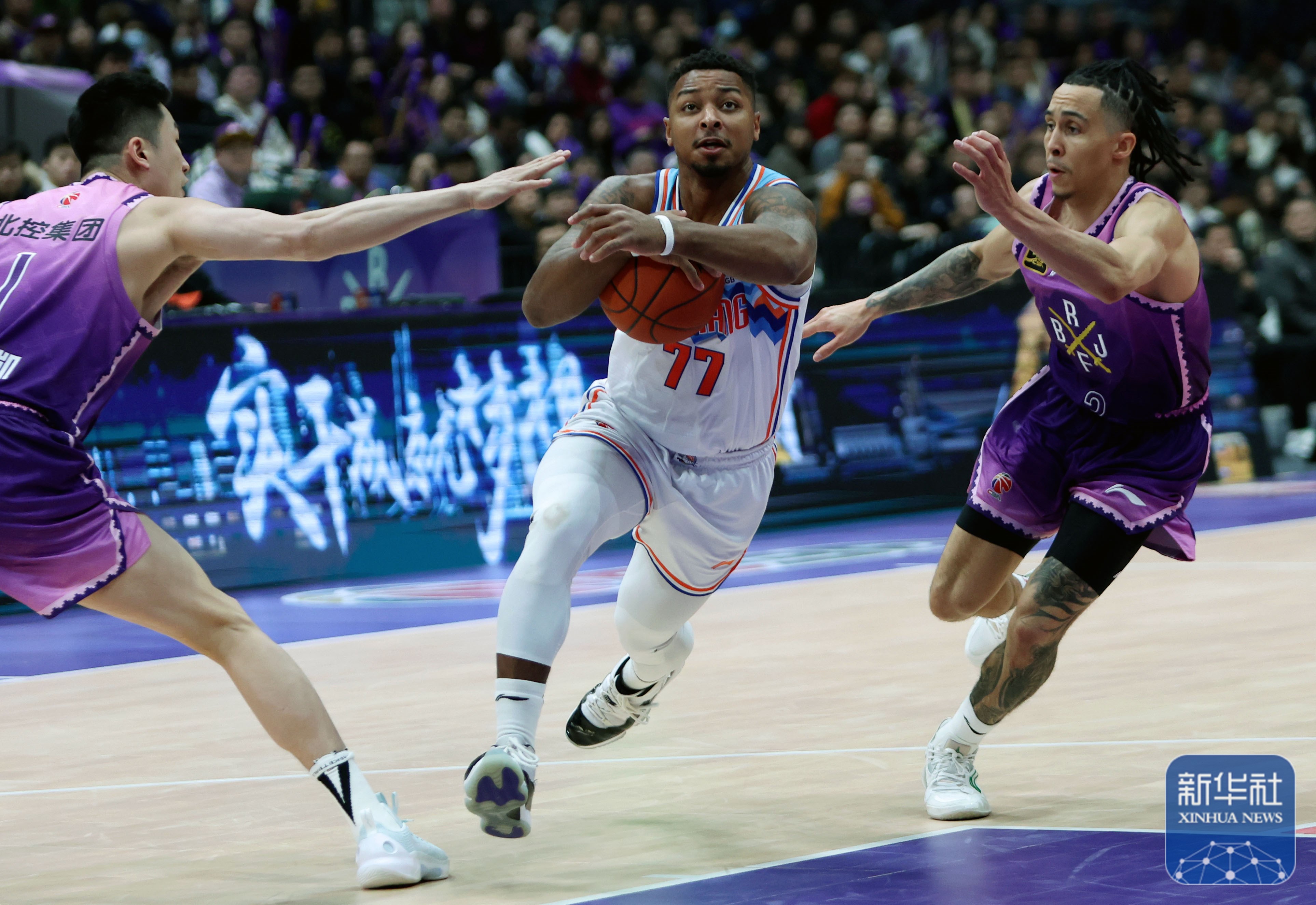 爱游戏网页版-关于新赛季揭幕战：北控队大胜新疆队的信息